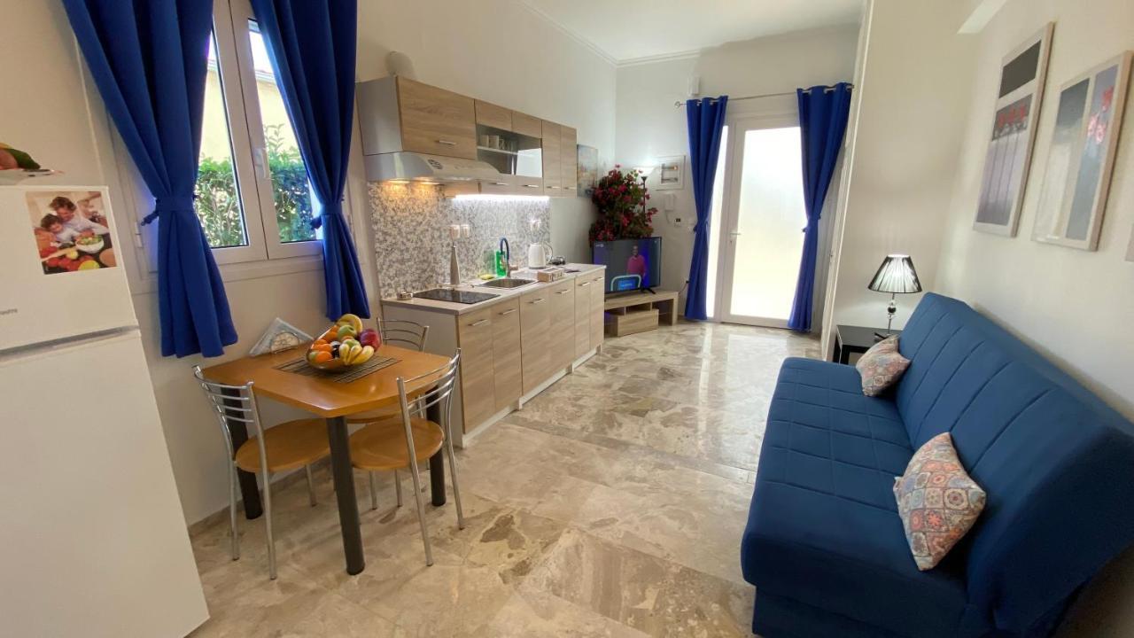 Patras Blue Suite Extérieur photo