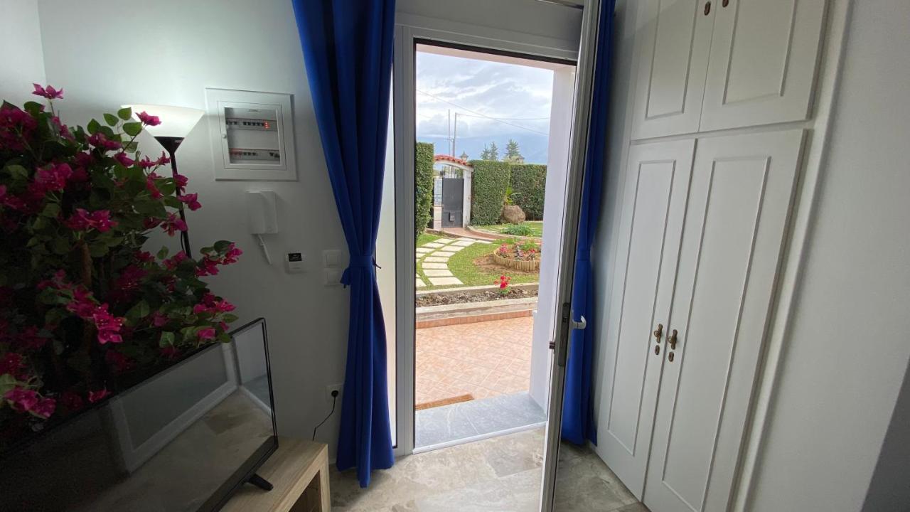 Patras Blue Suite Extérieur photo