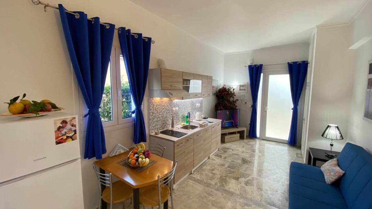 Patras Blue Suite Extérieur photo